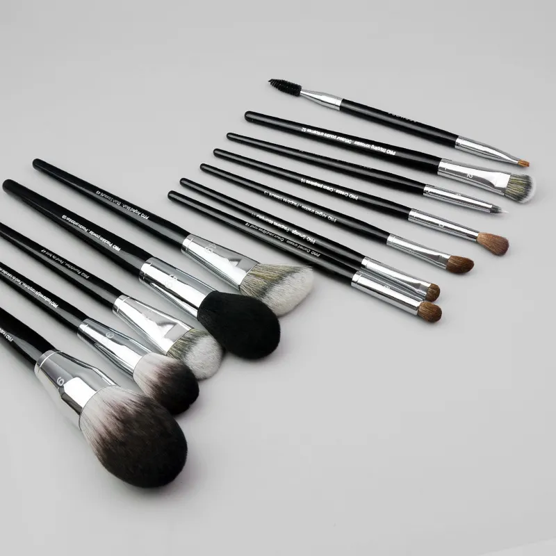 High quality Foundation Makeup brushes set Pro Make up brush Liquid Powder Eyeshadow Crease Concealer cosmetic tools exquisite