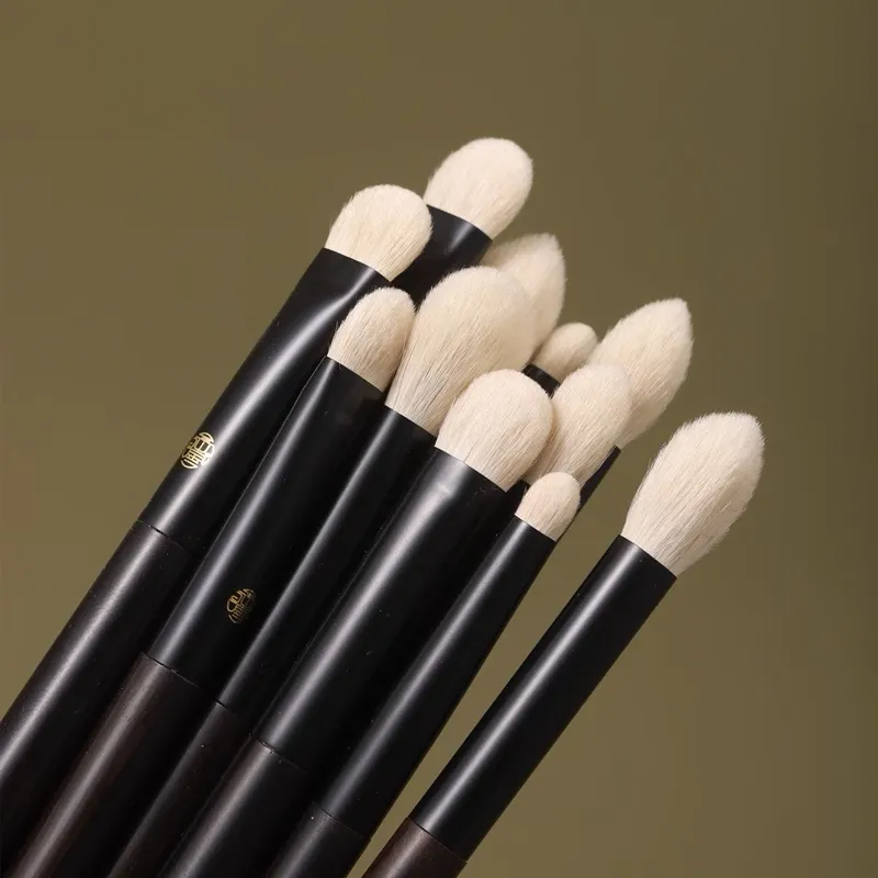 Limited||Professional Handmade Makeup Brushes 1PC White Lynx Hair Eye Shadow Blending Brush Ebony Handle Make Up Brush