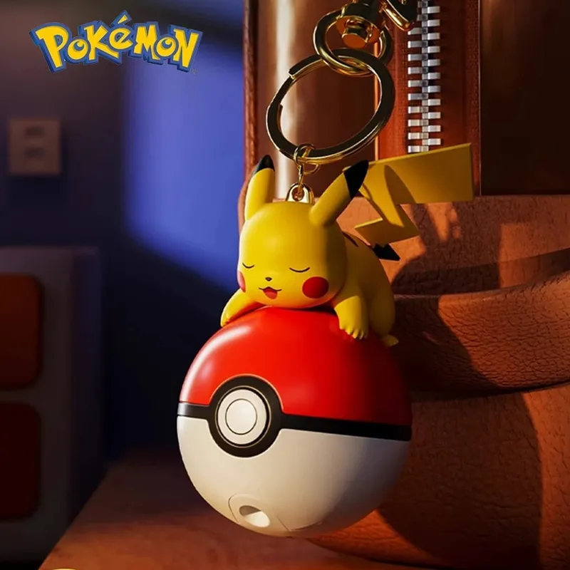 Pokemon น่ารักเรืองแสง Series Charm PokeBall พวงกุญแจตุ๊กตา Pikachu Piplup Bulbasaur Action รูปการ์ตูนกระเป๋าอุปกรณ์เสริมของขวัญ — image 4