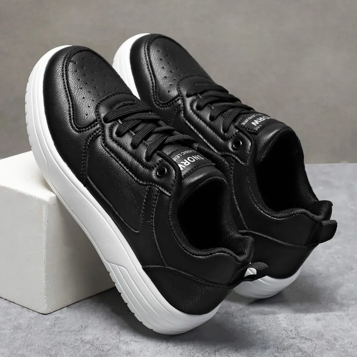 Men Shoes Brand Casual Shoes for Men Comfortable Sneakers Lightweight Walking WoMen Shoes Tenis Masculino Plus Size 35-46 — image 8