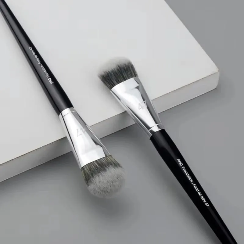Professional Foundation Brush 47 Broom Head Liquid Foundation Shadow Repairing Brushes Women Face Base Makeup Beauty Tools — image 3