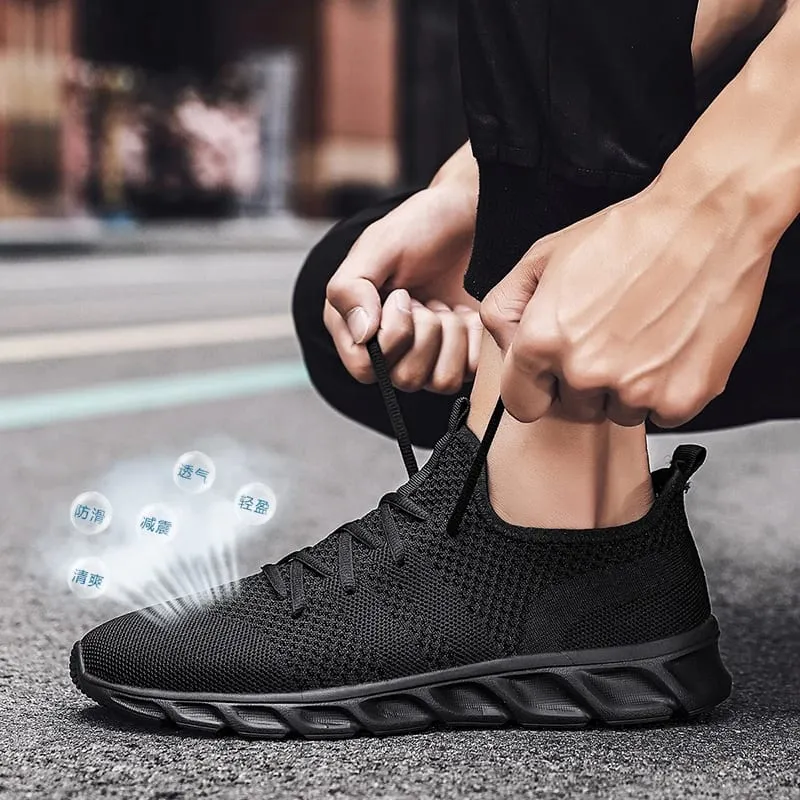 Men's casual sports shoes breathable summer light Soft sole comfort outdoor running shoes fashion student mesh plus size sneaker — image 4