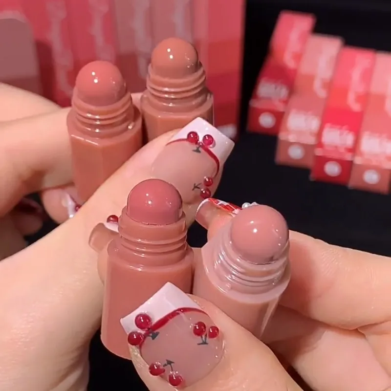 Set of 4pcs Lipstick Crayon Matte Velvet Four Lipstick Pens Mousse Nude Color Portable Mini Lipsticks 4 in 1 Lip Stick Makeup