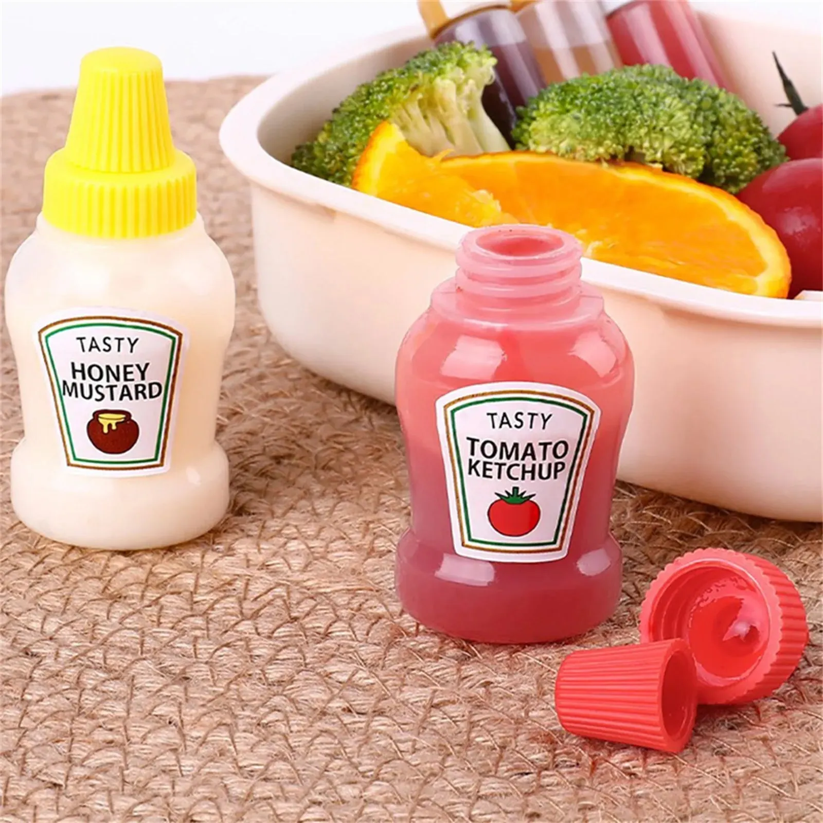 4/8pcs Mini Condiment Squeeze Bottles 25ml Honey/Ketchup/Soy Sauce/Salad Dressing Dispensers Lunchbox Squeezable Containers Jars