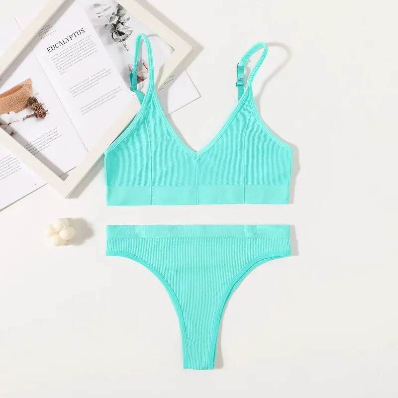 Women Seamless Bra Set Push Up Bras V-neck Tops High Rise Briefs Seamless Underwear Wire Free Brassiere Sexy Lingerie Set