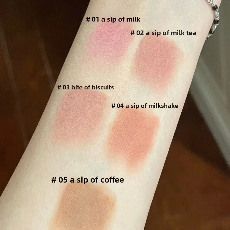 Matte Lip Liner Outline Lips Lipstick Pen Waterproof Long-lasting Color Lip Pencil Lipstick Pen