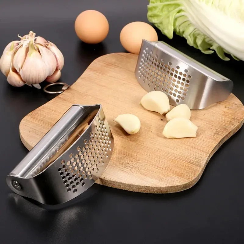 Upgraded Stainless Steel Garlic Press Squeezer Manual Garlic Ginger Rocker Crusher Garlic Cutting Mince Tools Kitchen Gadgets — image 4