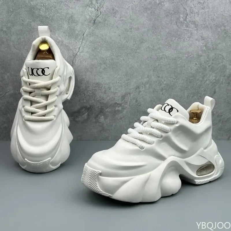 Hot Selling Men's Shoes in Plus Size Design New Thick Soled Fashionable and Versatile Sports Vulcanized Shoes with Temperament