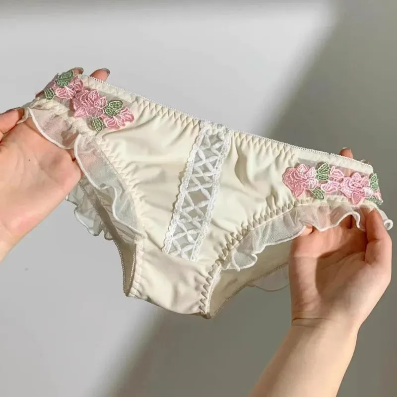 London Anime Bralette - Delicate Wireless Bra for Set Teens Japanese Summer Underwear Small Bust Close-Fit Subtle Allure — image 13