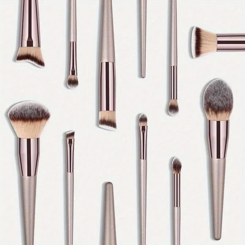 10 Pcs Champagne Gold Makeup Brushes Complete Set of Foundation Loose Powder Blush Concealer Eye Shadow Professional Set — image 2