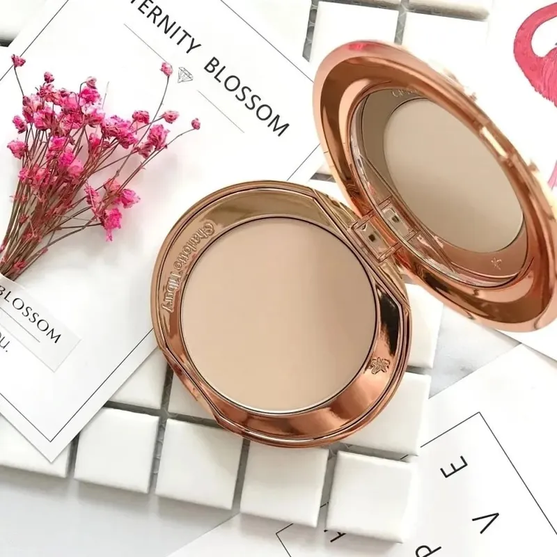 Charlotte Tilbury Powder Concealer Minimizes Pores Controls Oil Soft-focus Matte Long-lasting Flawless Finish Women's Makeup — image 6
