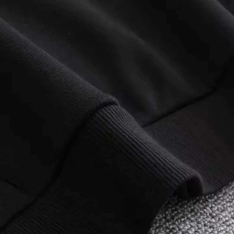 Baju peluh leher bulat lelaki baharu untuk Musim Bunga dan Musim Luruh 2026 adalah kasual dan selesa dengan cetakan corak huruf 3D — image 14
