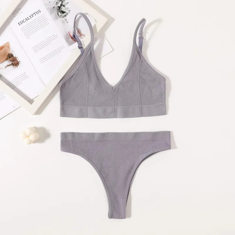 Women Seamless Bra Set Push Up Bras V-neck Tops High Rise Briefs Seamless Underwear Wire Free Brassiere Sexy Lingerie Set