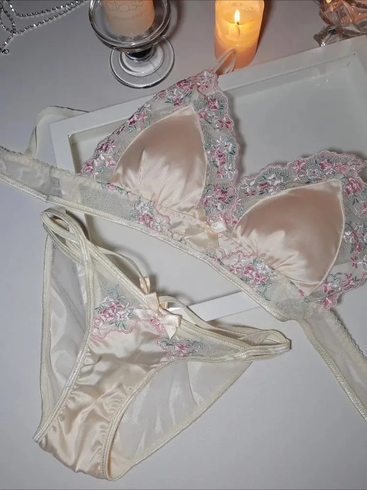 Girls French Bra Thin Triangle Cup Purple Embroidery Light Luxury Silk Sexy Pure Desire Lace Underwear Set