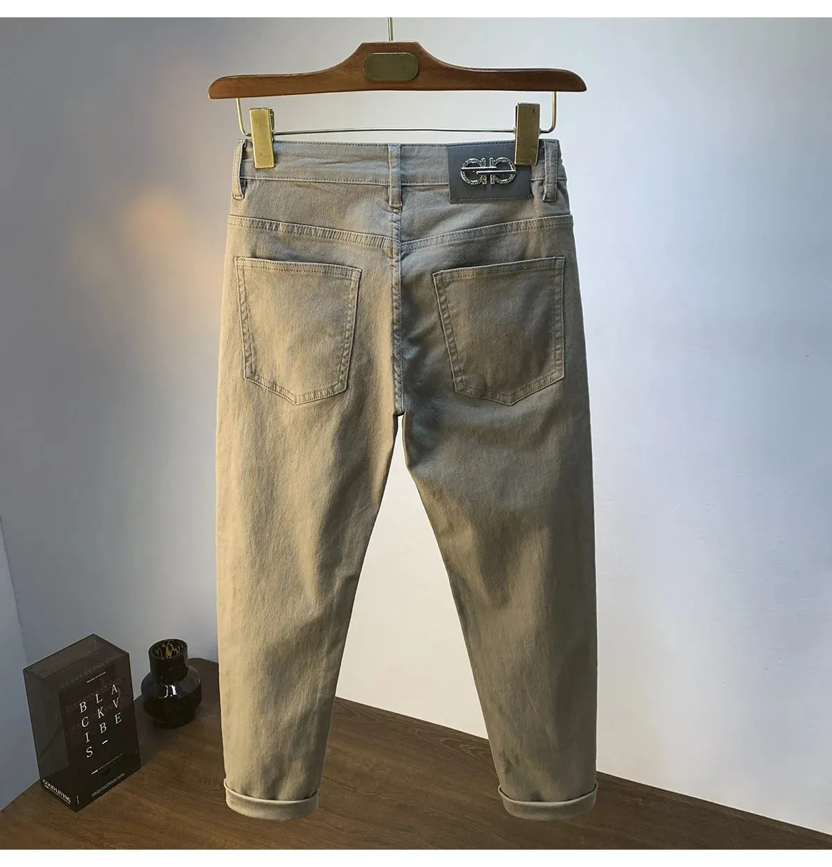 Light luxury men's jeans 2025 summer thin stretch tapered small straight leg casual versatile denim solid color pants