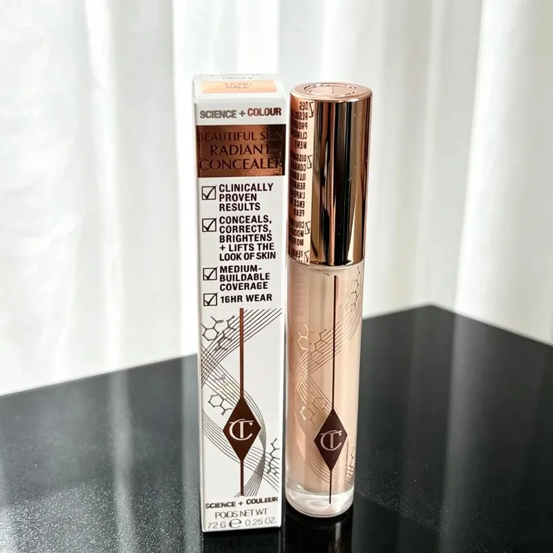 Charlotte Tilbury Starlight Powder Compact And Concealer Medium to Full Coverage Brightening Waterproof Hydrating Dewy Finish — image 14