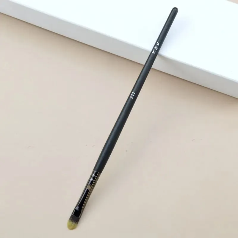 1pc Pro P series Makeup brushes Powder Foundation Make up brush Eyeshadow Eye Detail cosmetic tools Brow Highlight Concealer — image 20