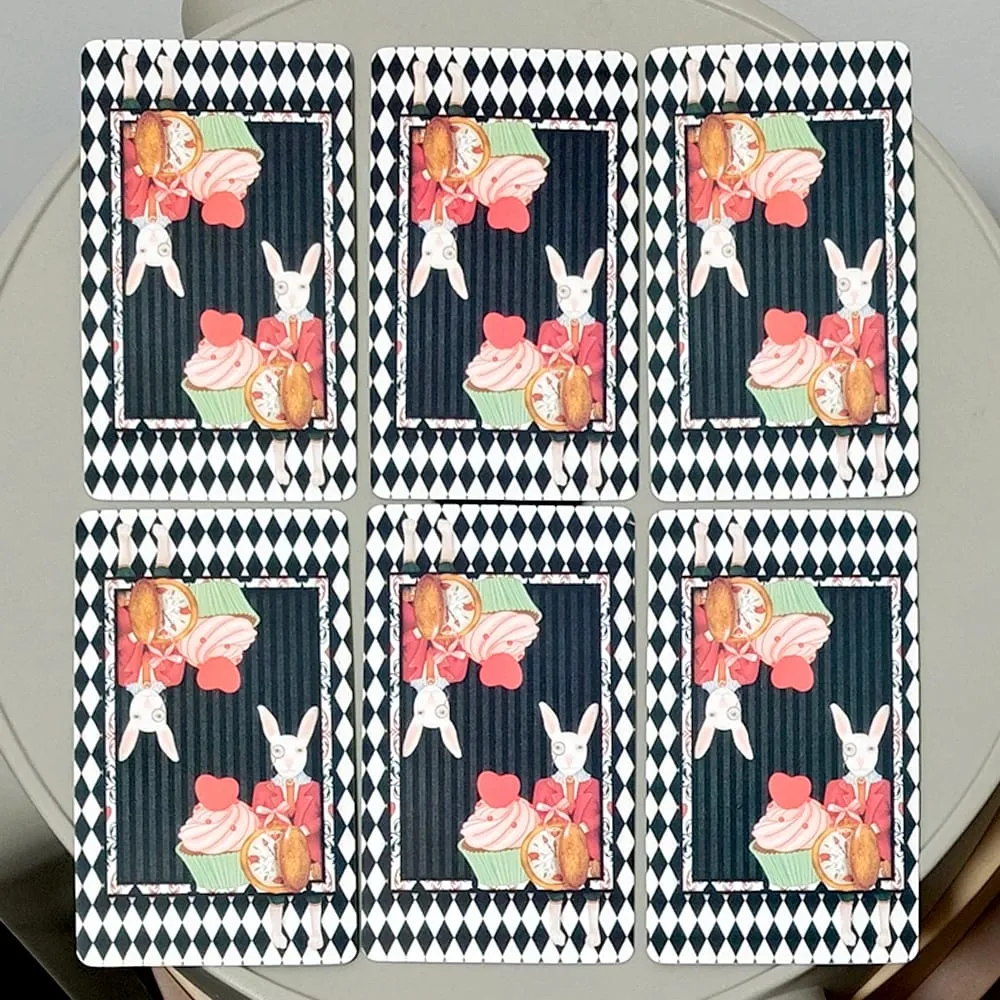 Alice au Pays du Tarot : Un voyage fantaisiste de 78 cartes dans le terrier du lapin – Jeu de tarot classique 10,3*6 cm — image 5