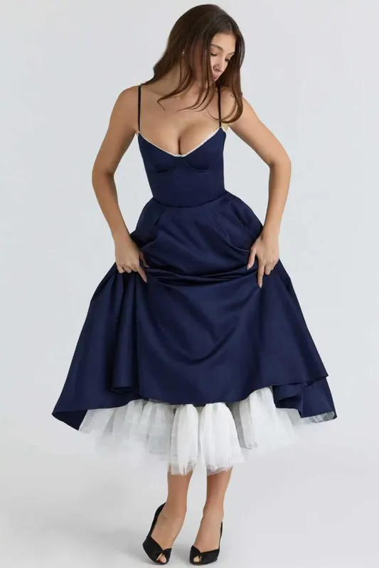 2026 봄/여름 하이 엔드 새틴 Strapless 중공업 프랑스어 허리 스트랩 섹시한 뜨거운 여자 중간 롱 드레스 여성 우아한 — image 14