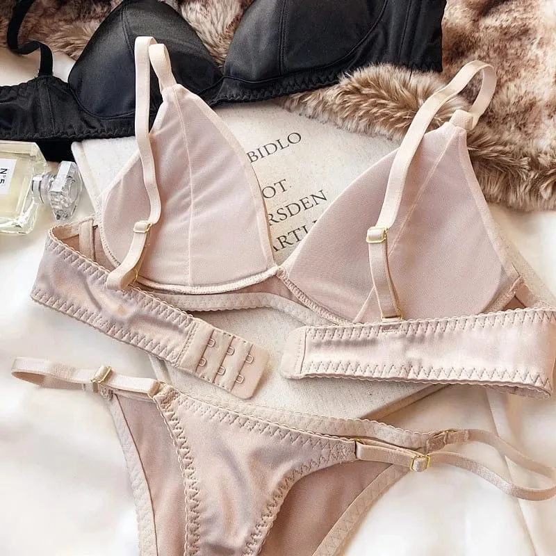 French Triangular Cup Bra Without Scars Women's Underwear Thin Anti Sagging Comfortable Fabric Without Steel Rings Bra Set