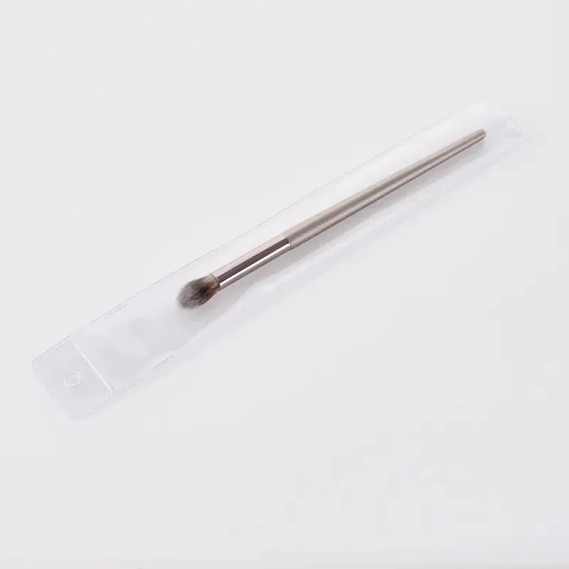 Champagne Colored Makeup Brushes Eye Shadow Eye Dark Circle Concealer Blending Cosmetic Brush Soft Brush for Women Makeup Tools — image 1