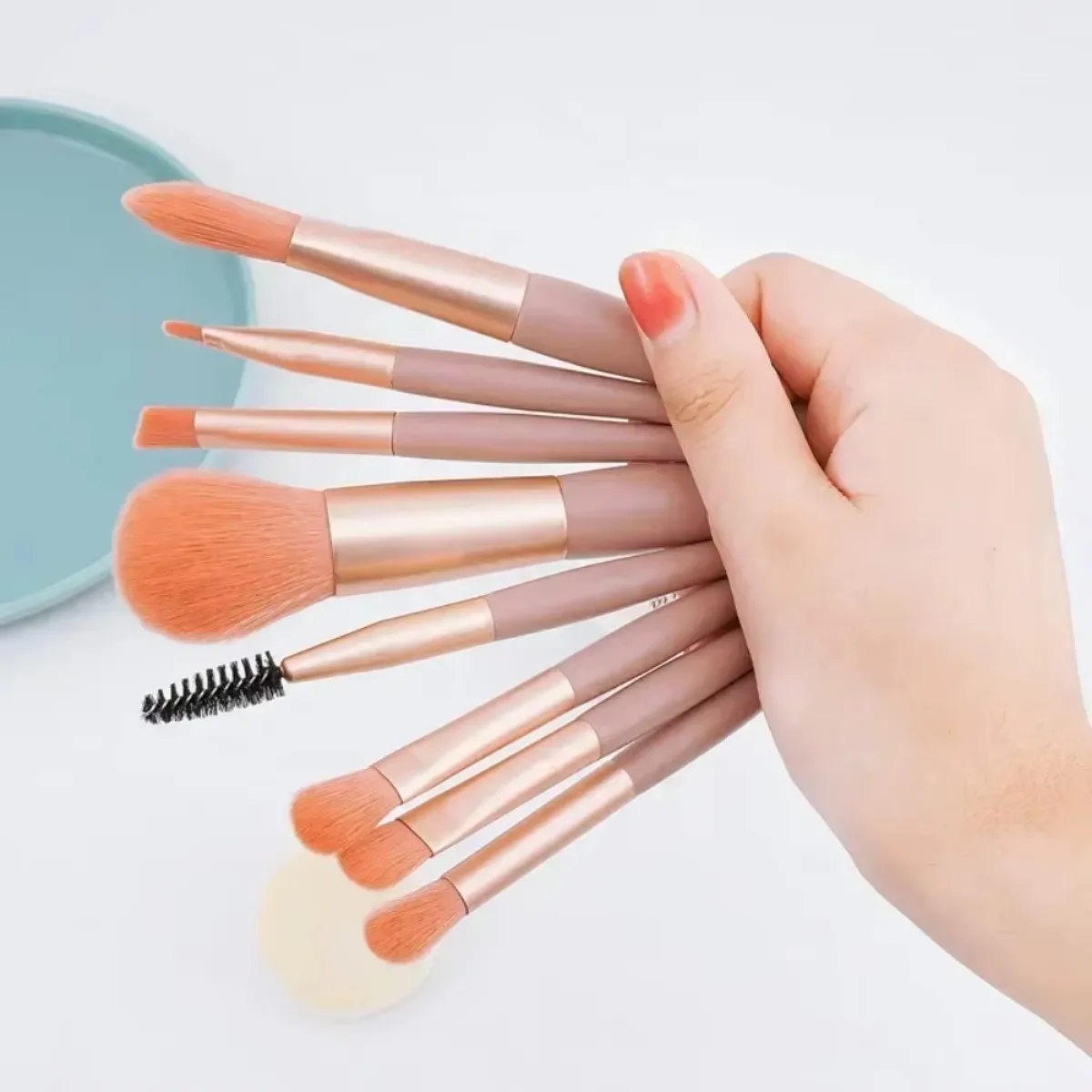 8Pcs Makeup Brush Set Soft Fluffy Professional Cosmetic Foundation Powder Eyeshadow Kabuki Blending Make Up Brushes Beauty Tools