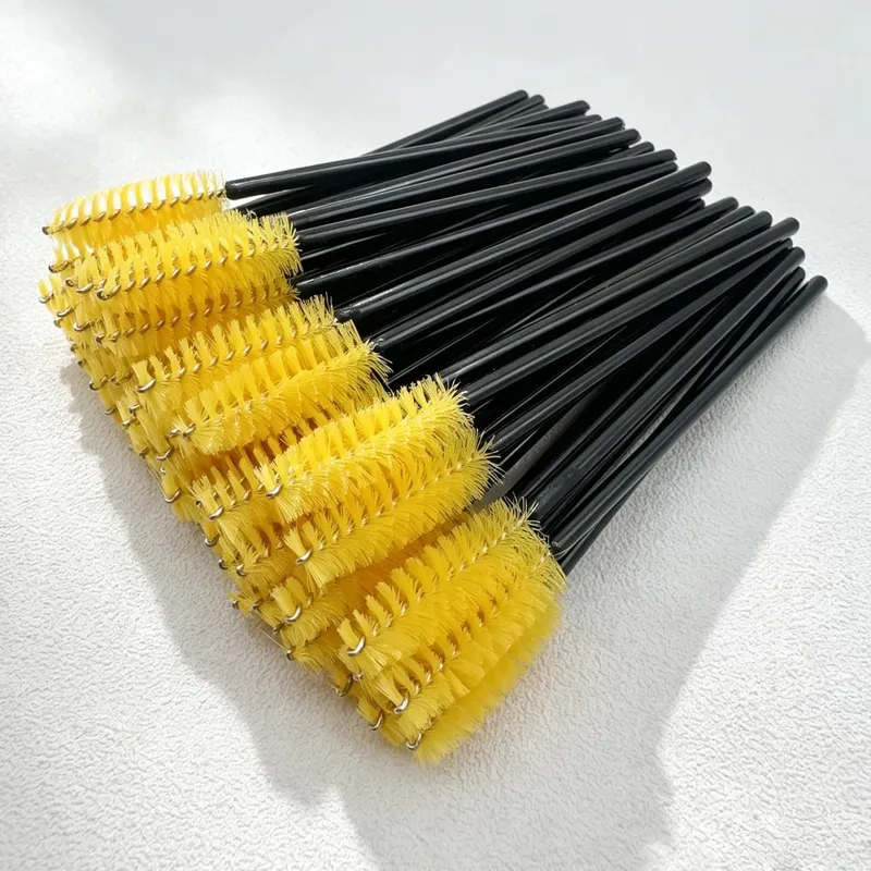 50pcs Disposable Eyelash Brushes Crystal Eye Lash Mascara Wands Glitter Lash Comb Spoolies Micro Makeup Applicators