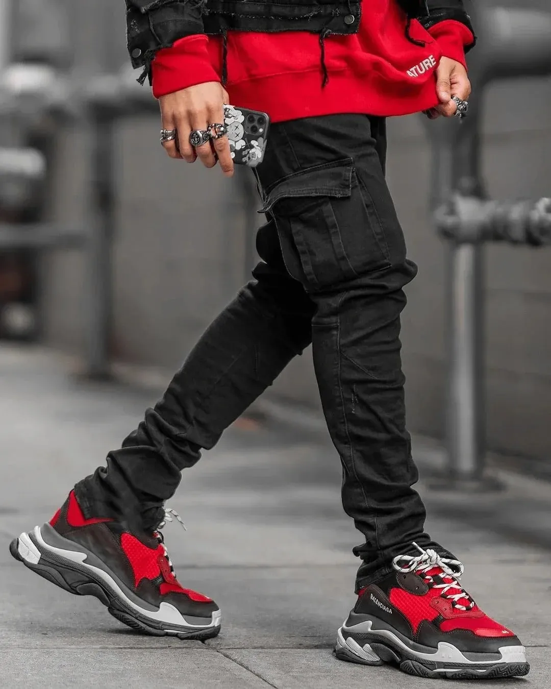 2025 New Fashionable men's denim work pants street style black gray multi pocket jeans American casual multi pocket jeans — image 5