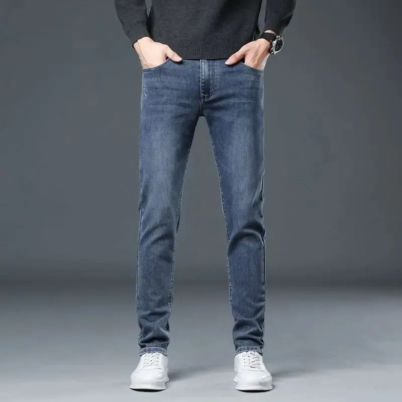 Nuevos pantalones vaqueros elásticos de otoño/invierno 2025 para hombres jóvenes con cintura elástica recta pequeña, pantalones vaqueros a la moda para hombres — image 3