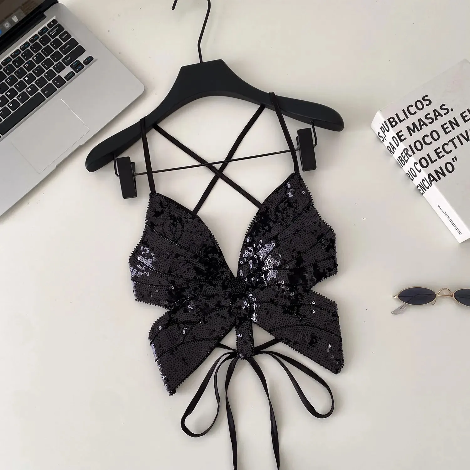 Chic Criss‑cross Backless Sequin Bow Camis Spaghetti Strap Tank Top Sexy Fashion Y2K Hot Girl Summer Crop Top