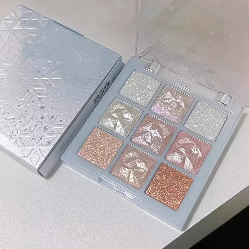 9 Colors Glitter Snowflake Eyeshadow Palette Dream Girl Pearly Eye Shadow Matte Matte Highlights Cool Tone Charming Eyes Makeup