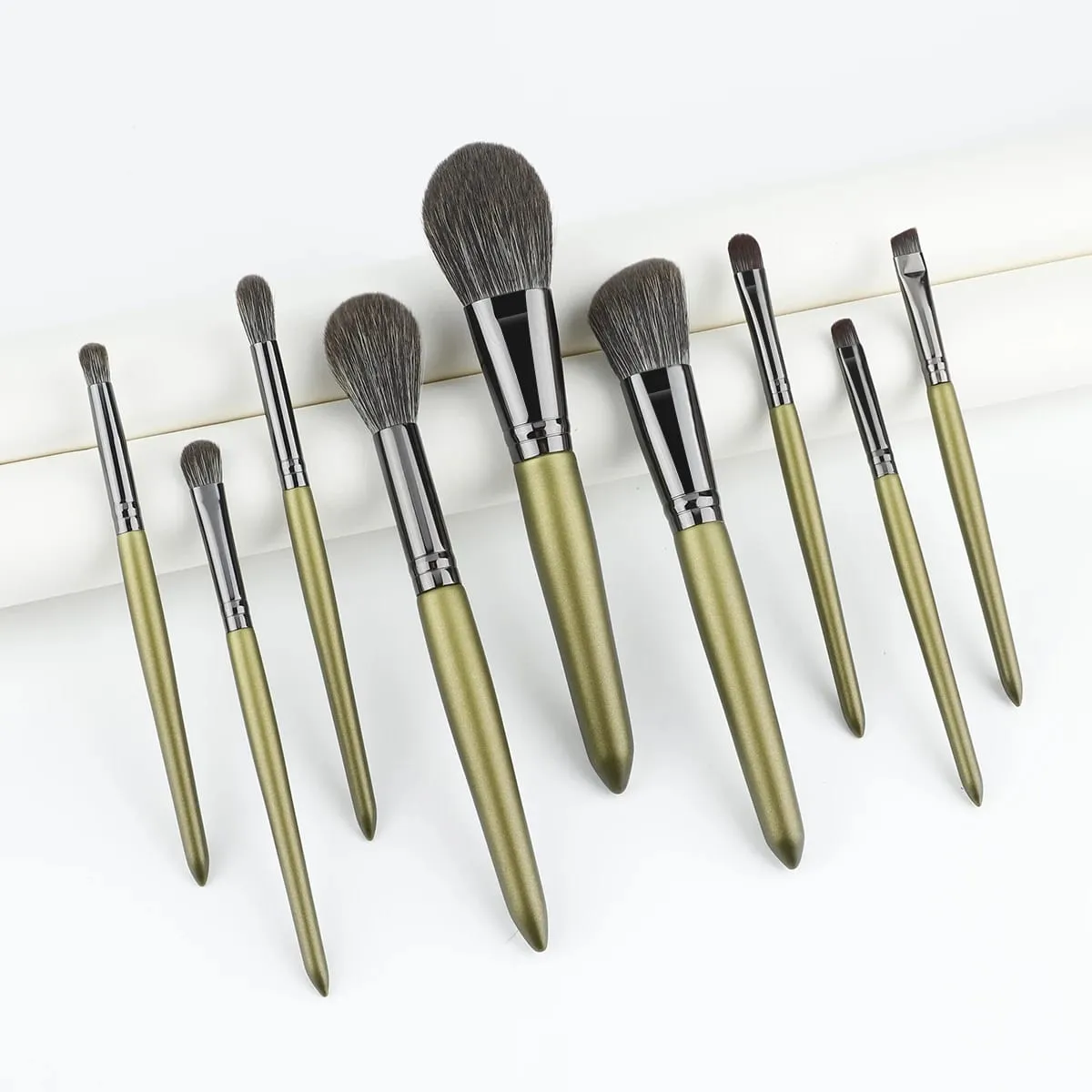 9PCS Makeup Brushes Set Eye Shadow Foundation Powder Contour Makeup Brush Cosmetic Beauty Tool Kit Free Shipping — image 1