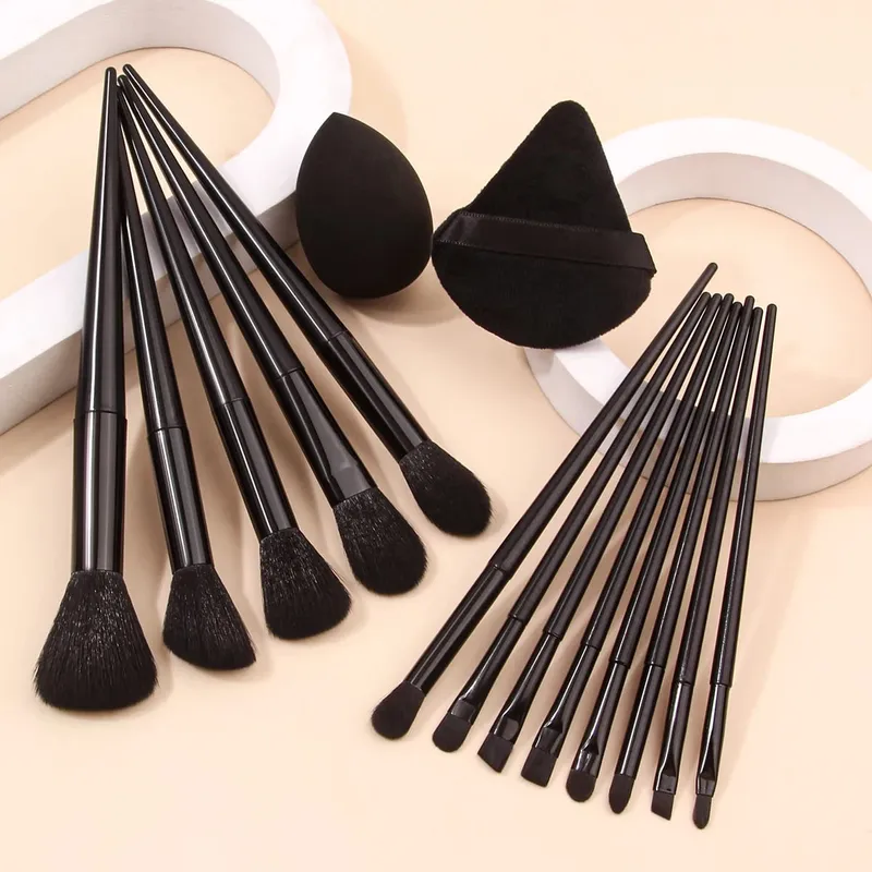 13pcs Black Makeup Brush Set Soft Powder Brush Portable+1pcs Triangular Sponge Puff+1pcs Foundation Make-up Sponge Beauty Egg
