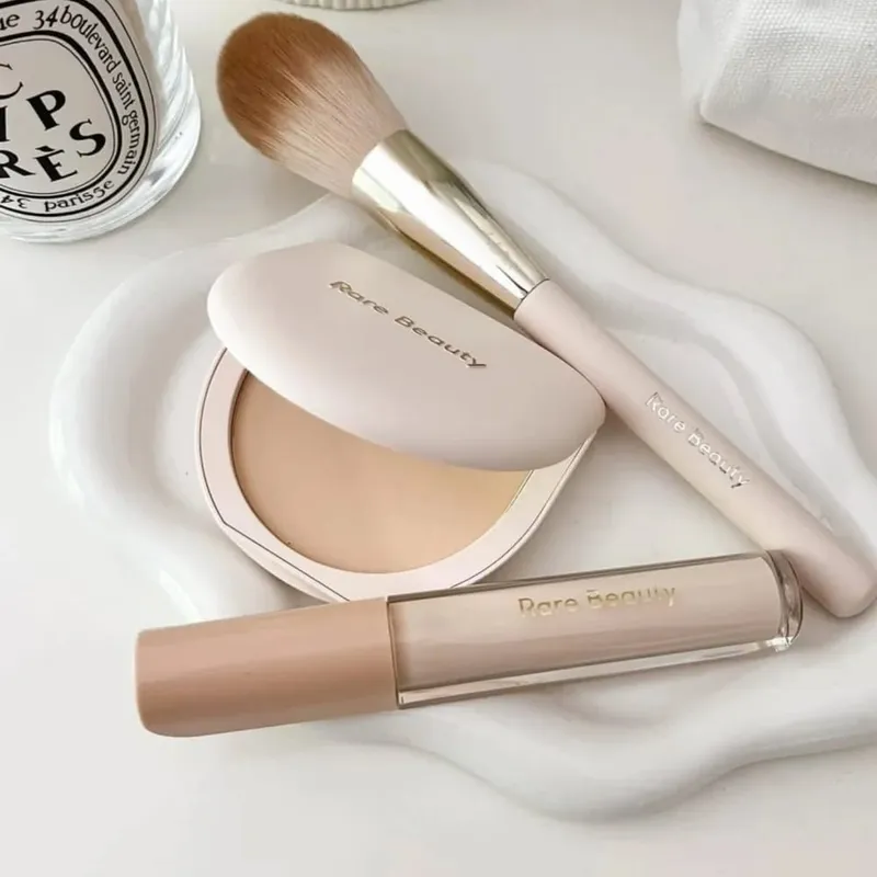 Rare Beauty True To Myself Tinted Pressed Finishing Powder Instantly Blur Smooth Reduce Shine and Set Makeup With Natural Finish