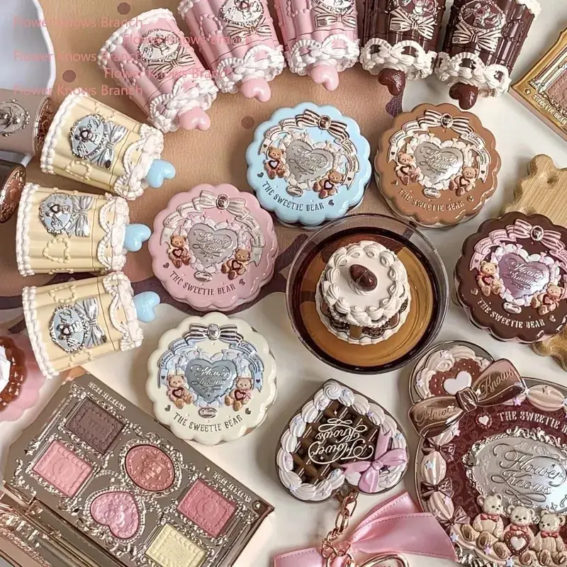 Flowerknows THE SWEETIE BEAR COLLECTION ชุดของขวัญแต่งหน้า All In คอนซีลเลอร์ Palette Blush Setting Powder Lip Jelly ของขวัญกล่องกระจก — image 3