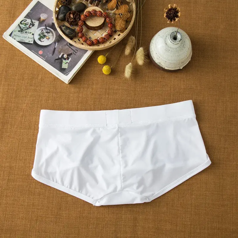 Men's flat-angle milk silk underwear comfortable and skin-friendly breathable silky smooth quick-drying low-rise boxers — image 4