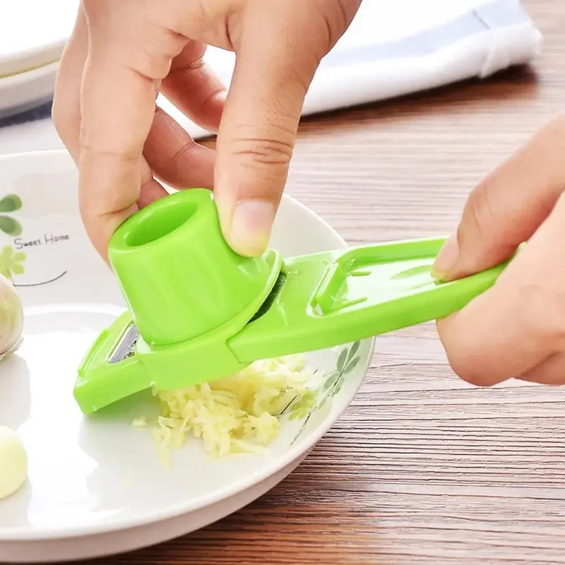 2pcs Mini Ginger Grater Garlic Grinding Great Lemon Zester Nutmeg Grater Planer Slicer Cutter Tool Kitchen Gadget for Cooking — image 4