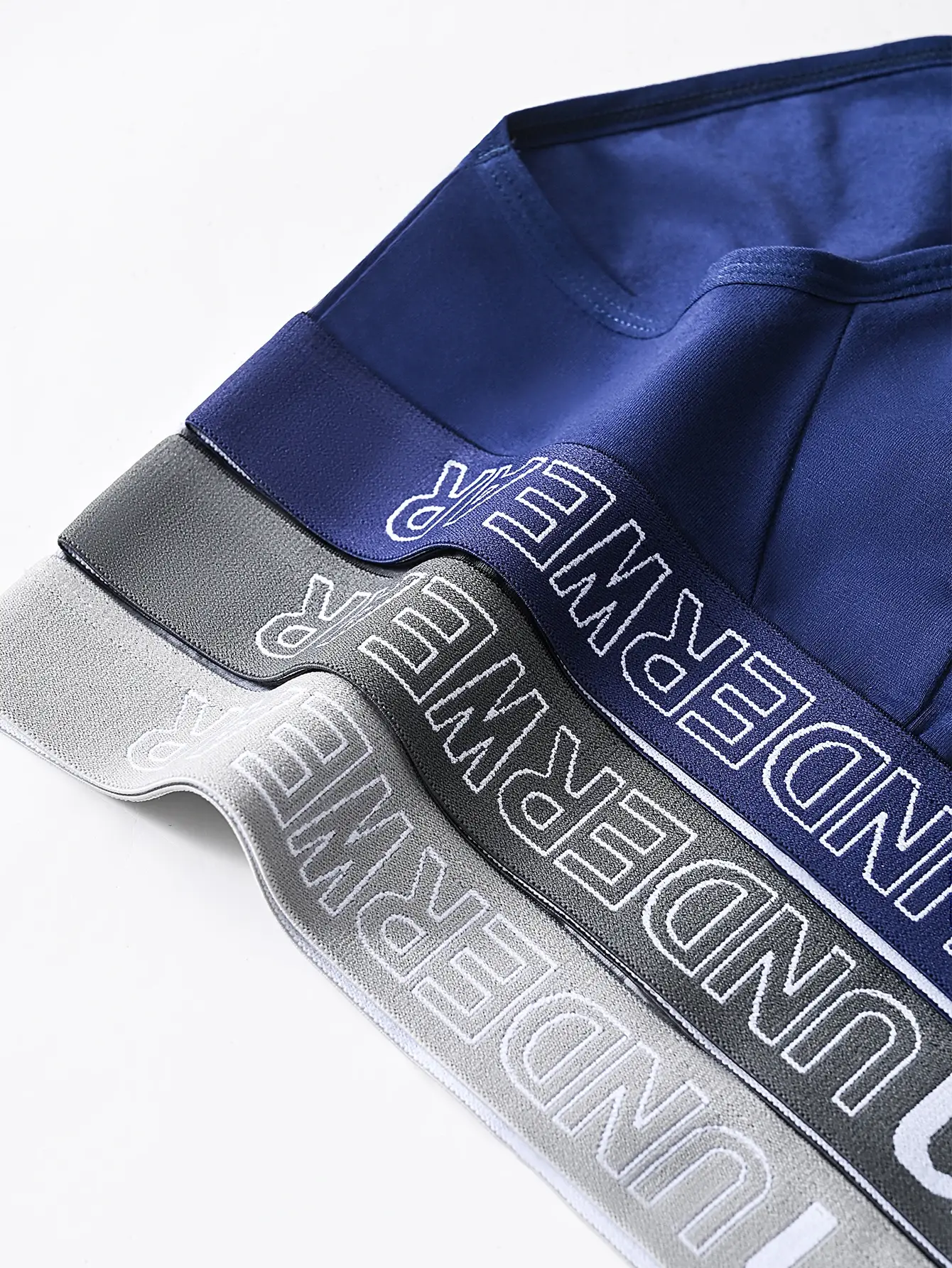 Men's underwear 4pcs cotton briefs Loose breathable comfortable close-fitting briefs personality hot selling trend sports briefs — image 9