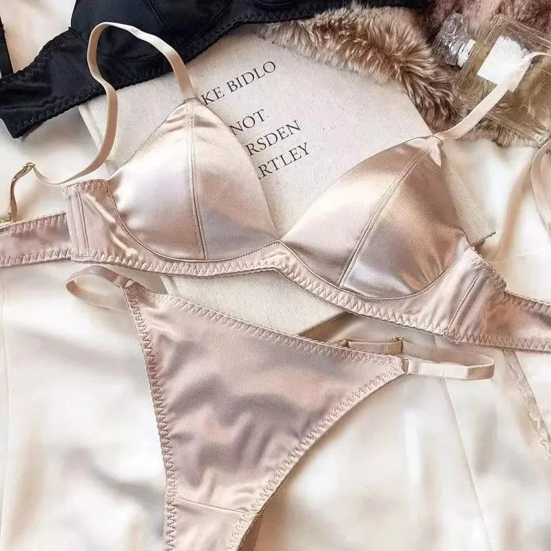 French Triangle Cup Bra Comfortable Underwired Small Chest Sexy Top Support Anti-Sag Comfortable Fabric Thin Glossy Bra — image 8
