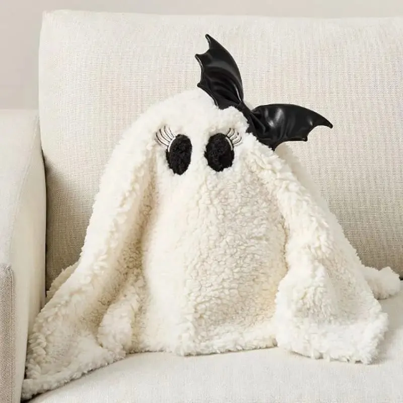 Ghost Plush Pillow Cute Plushie Ghost Home Decor Stuffed Halloween Plush Toys Cute Ghost Plushie Toy Soft Ghost Plushies For