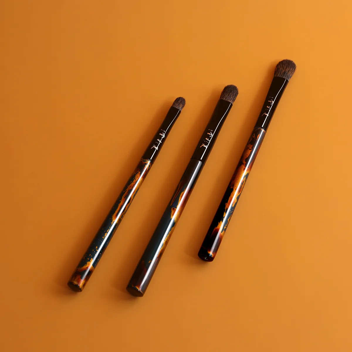 Professional Handmade Make Up Brush 1PC Eye Shadow Brush Soft Squirrel Hair Luxury Raw Lacquer Handle Makeup Brushes