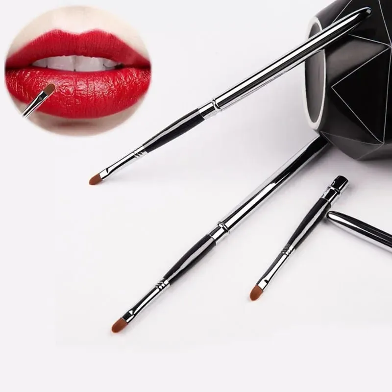 Portable Silver Lips Makeup Brush Pen Metal Handle Cosmetic Lipgloss Lipstick Lip Gloss Brush With Protect Cap Makeup Brushes — image 2