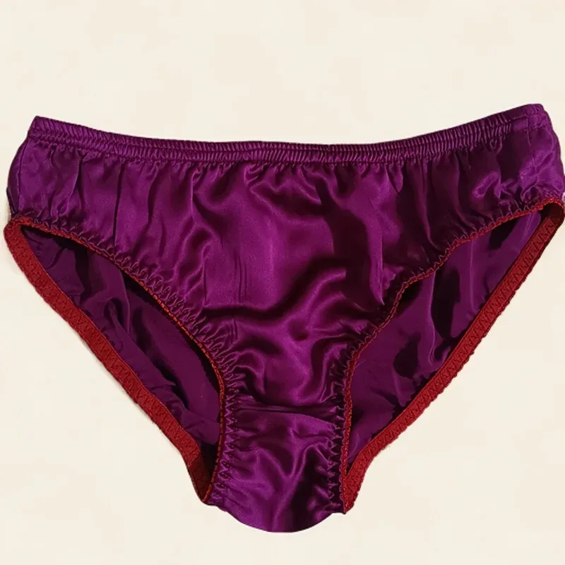 Pure Silk Mens Wrinkle Briefs Breathable Male Panties 100% Mulberry Silk Trigonometric Underwear Plus Size Men Boxers Summer — image 22