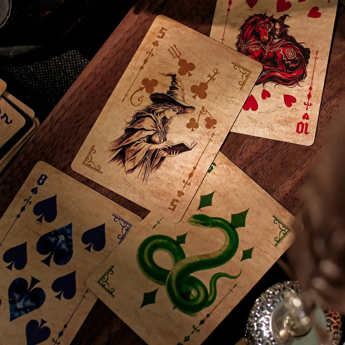Karty do gry Mystery Whisper-Vintage Design zestaw kart do pokera gra imprezowa dla dorosłych budowanie zespołu gra rodzinna noc wyjątkowy prezent — image 5