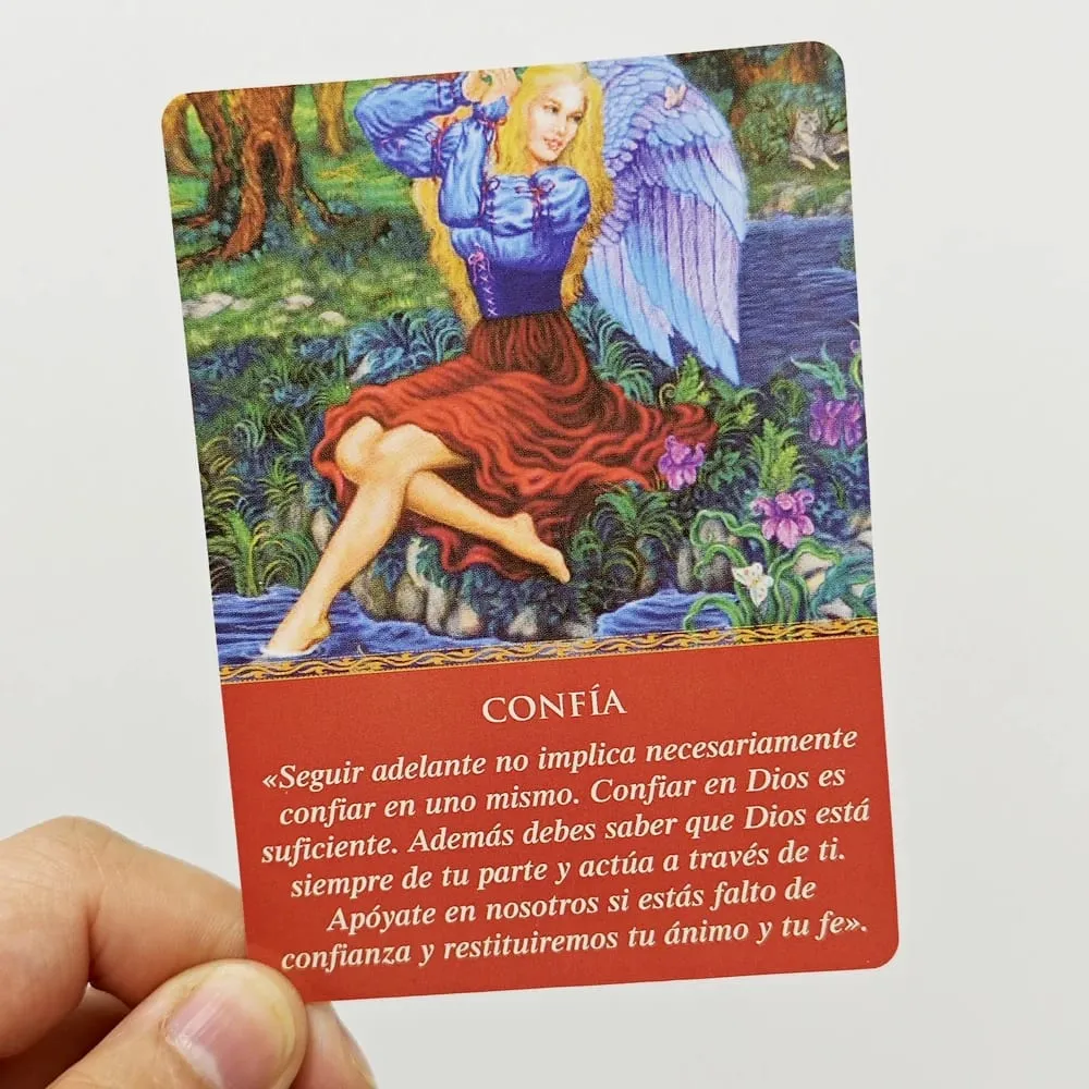 Daily Guidance From Your Angels Oracle Deck 10.4*7.3cm Spanish Edition 44 Pcs Cards — image 2