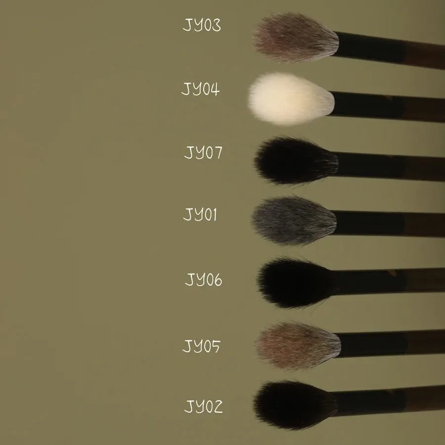 Professional Handmade Makeup Brushes 1PC Squirrel Fox Horse Goat Hair Slanted Contour Blush Brush Walnut Handle Make Up Brush