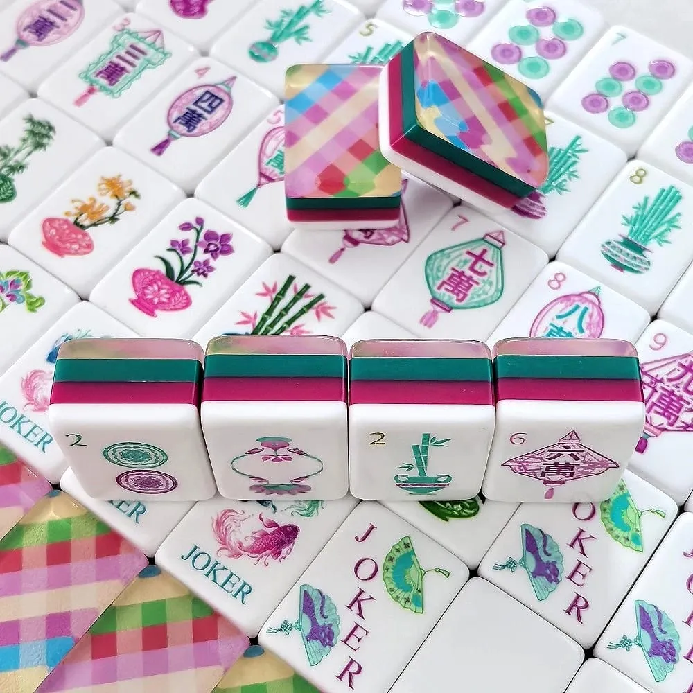 Piastrelle Mahjong americane in acrilico inciso di lusso Set Mahjong scozzese rosa Set Mah Jongg in cristallo intagliato per giochi da tavolo per feste al coperto — image 4