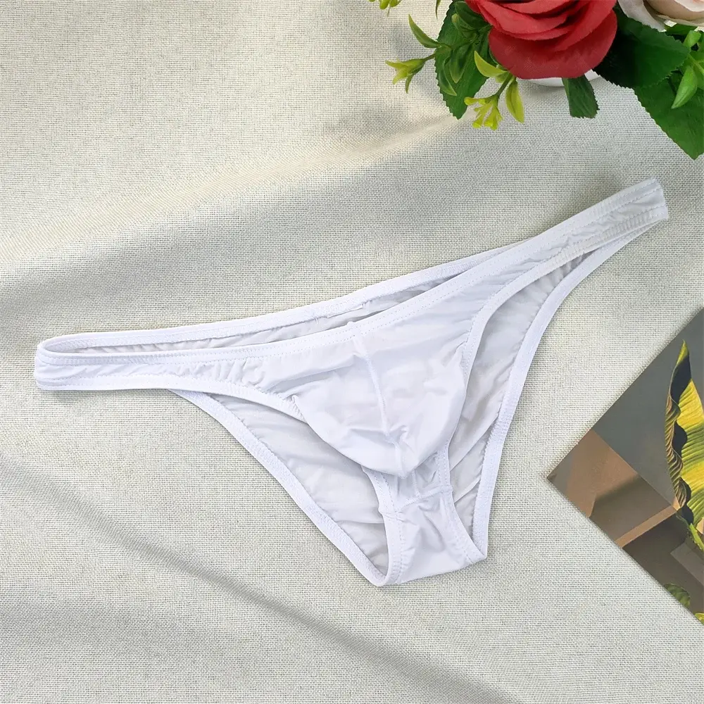 Herr Ultralåg midja Bugle Pouch Bikinitrosor Sexiga tighta Transparenta underkläder Man Is Silk Ultratunna kalsonger Plus Size