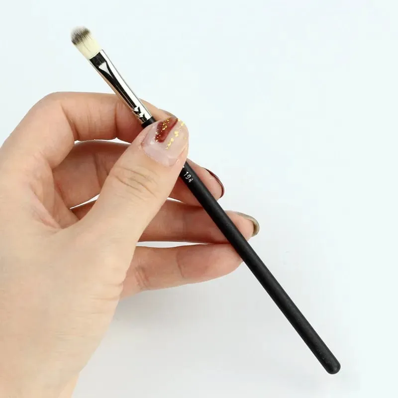 1pc M series Makeup Brushes Powder Contour Eyeshadow Make Up Brush Animal Hair Wood Handle High Quality Cosmetic Tool Artist — image 16