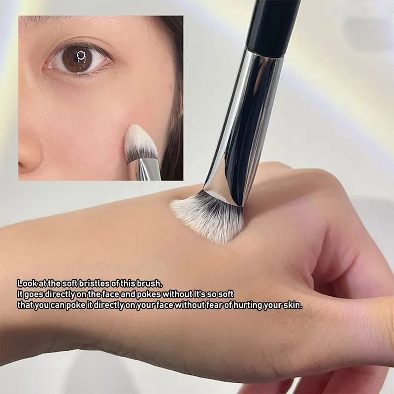 Triangle Beveled Concealer Brush Dark Eye Circles Acne Spots Concealer Cosmetic Brush Detail Highlighting Accents Makeup Brushes — image 5